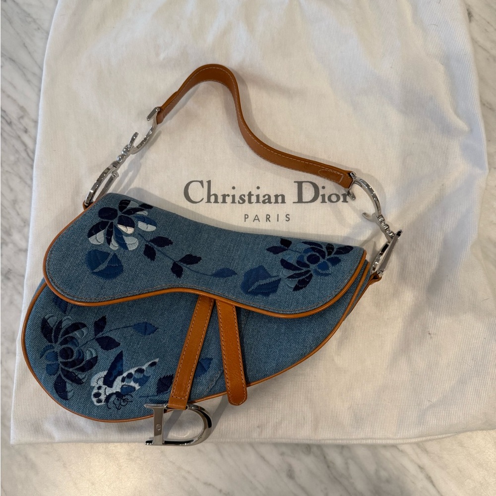 AUTHENTIC Dior Saddle Handbag Denim Blue w/ Butterfly embroidered